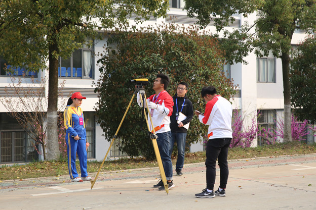 1554087883627066895.jpg B22A1445.jpg