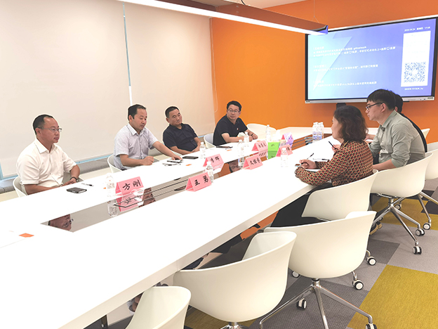 与曼恒交流座谈.jpg