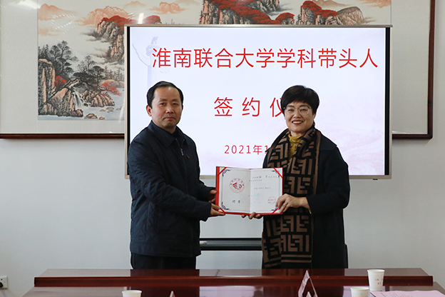 1610617021454074542.jpg B22A1398.jpg