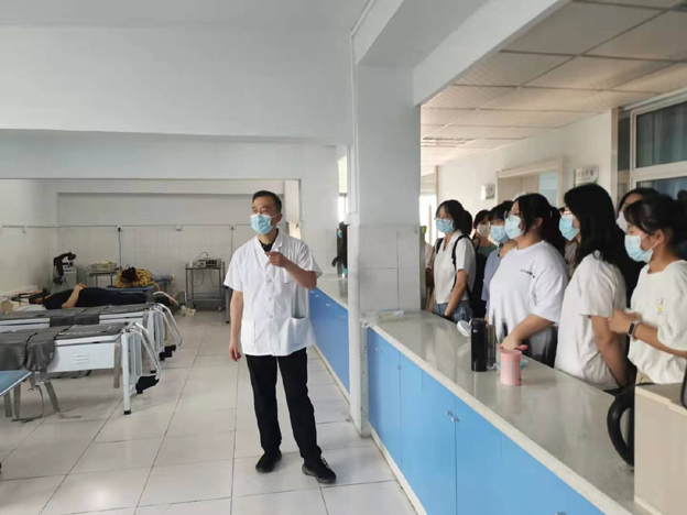 1631958603595070959.jpg 8.jpg