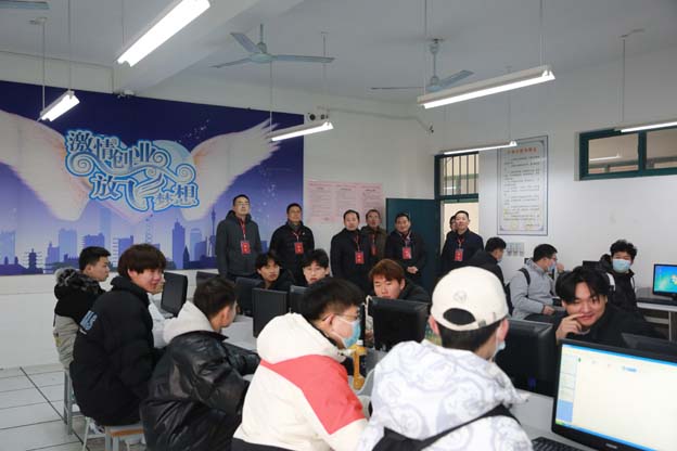 1645434600289013046.jpg 2.jpg