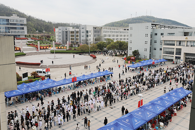 1712420729299057353.jpg 6B6A1936 拷贝.jpg