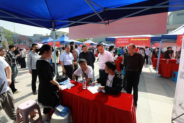 1714294989703151617.jpg 6.jpg