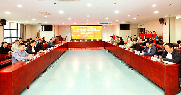 1714653438910019391.jpeg E679CA48-4AC8-4F58-B949-5C91CB72E026.jpeg