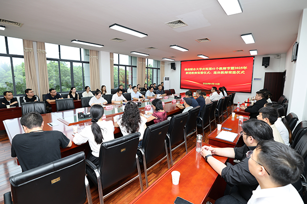 528C121B9F6E5CD7C13CFD9EE42EBE27 拷贝.jpg