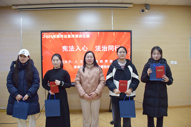 7af7a322d3de9eb3449429759458c56a_720 拷贝.jpg